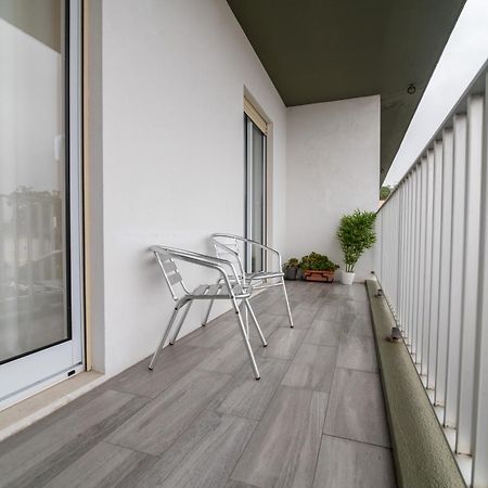 Green Island City Apartment ปอนตาเดลกาดา ภายนอก รูปภาพ