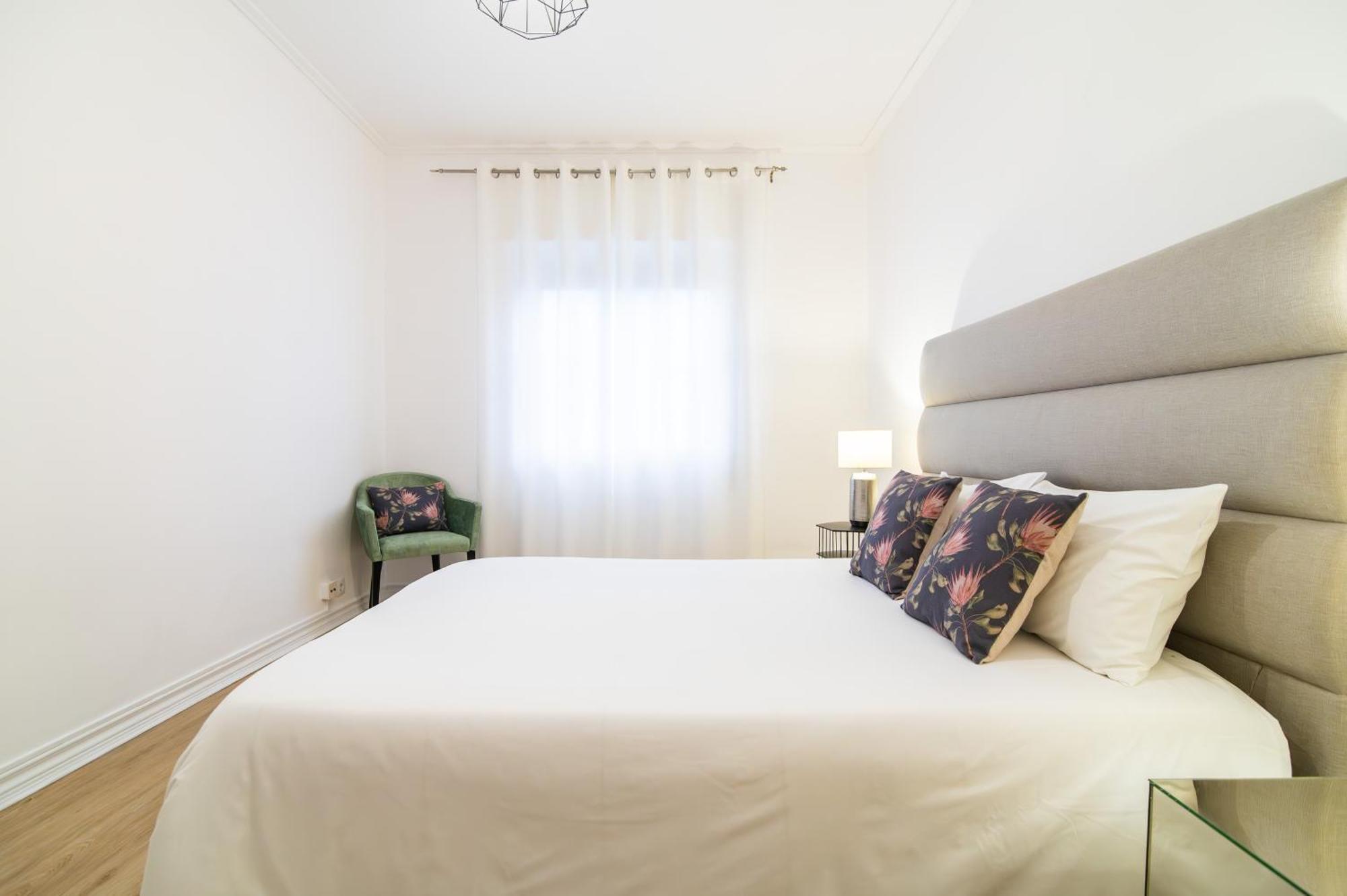 Green Island City Apartment ปอนตาเดลกาดา ภายนอก รูปภาพ